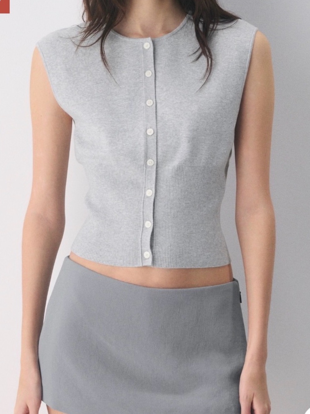 Aritzia Golightly Cardigan Sleeveless
